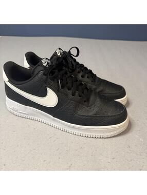 Nike Air Force 1 Black White Low Top Men's Sneaker Leather 11 Mens CT2302-002
